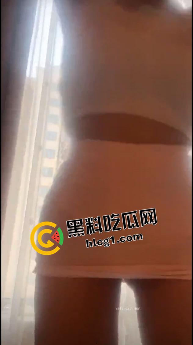 直播露点闪现大合集!擦边到极限就是露点 朦胧产生美啊-10