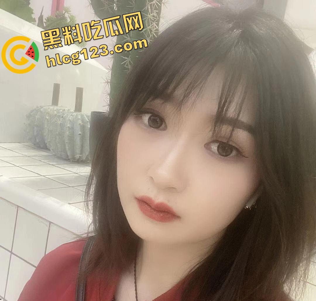 【猛料曝光】东莞某公司老板爆调教下属视频!直接颜射,网友炸锅!-1