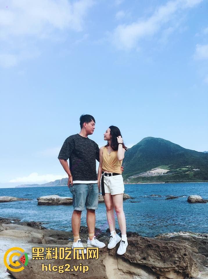 白领少妇白天端庄淑女,背地里骚得飞起,吃鸡巴比饭还香!-1