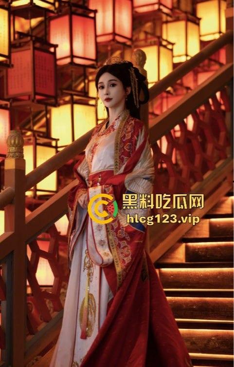 舔富婆逼吸室友鸡,封神男主【陈牧驰】全能渣男实锤!男女通吃进退自如,娱乐圈果然玩的就是花!-21