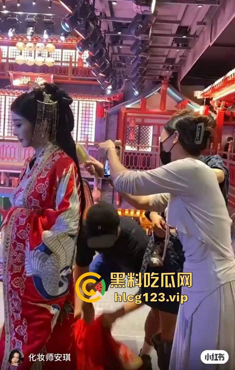 舔富婆逼吸室友鸡,封神男主【陈牧驰】全能渣男实锤!男女通吃进退自如,娱乐圈果然玩的就是花!-24