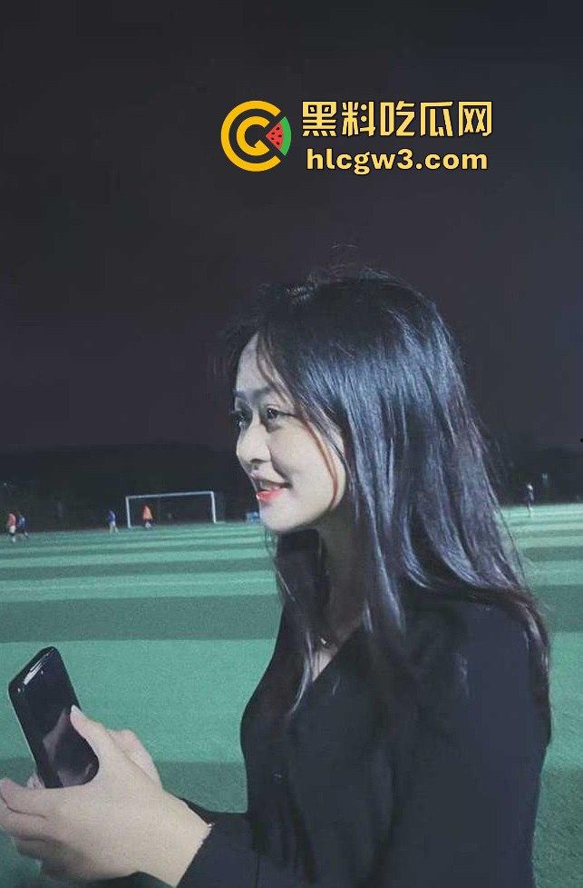 新交大三学姐【安倩文】床上骚到炸裂!粉色奶头被捏到娇喘连连,修长美腿夹得人动不了!-6