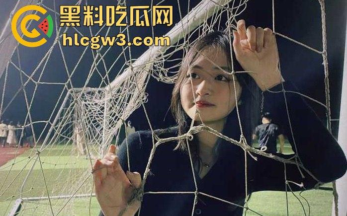 新交大三学姐【安倩文】床上骚到炸裂!粉色奶头被捏到娇喘连连,修长美腿夹得人动不了!-9