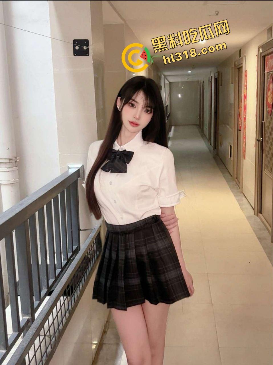 舞蹈生下海成顶级外围,不止能劈腿还能倒挂,一字马让你捅B,倒挂金钩舔鸡巴,活儿好得想送锦旗!-5