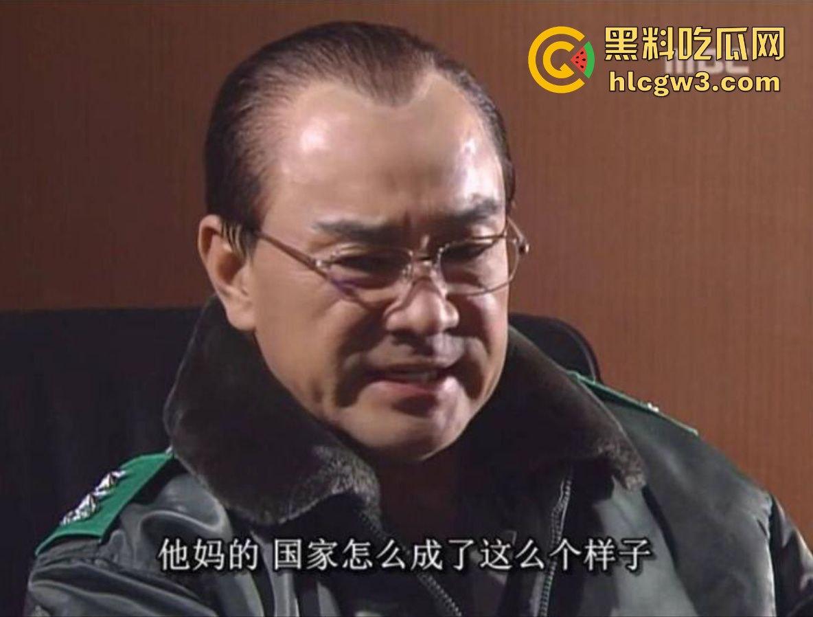 首尔之春恋爱脑总统『 尹锡悦』深夜全国戒严只为护妻子 第一夫人为让他稳住总统宝座睡遍军方高层！-22