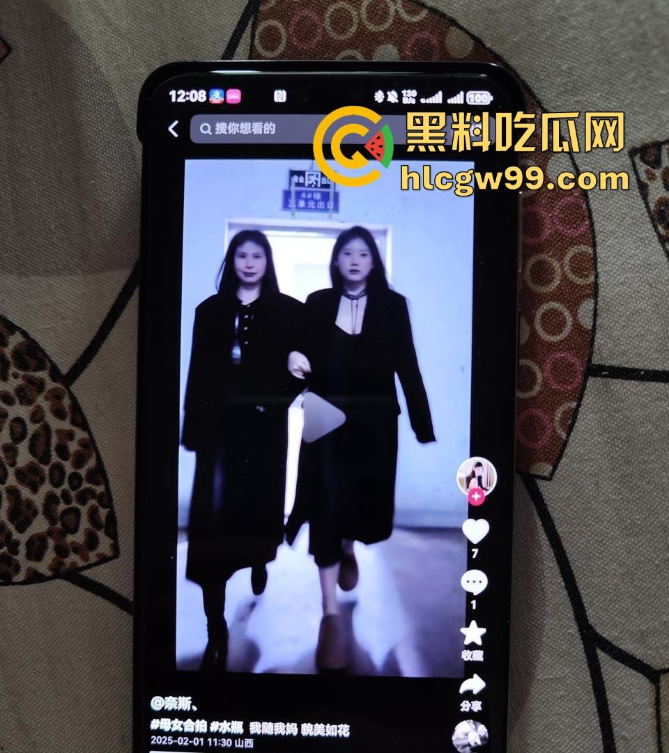 抖音女主播哄抬逼价,长治上党区网红『奈斯』与榜一大哥的性爱视频与聊天记录曝光。原来砸钱只是交智商税?-17