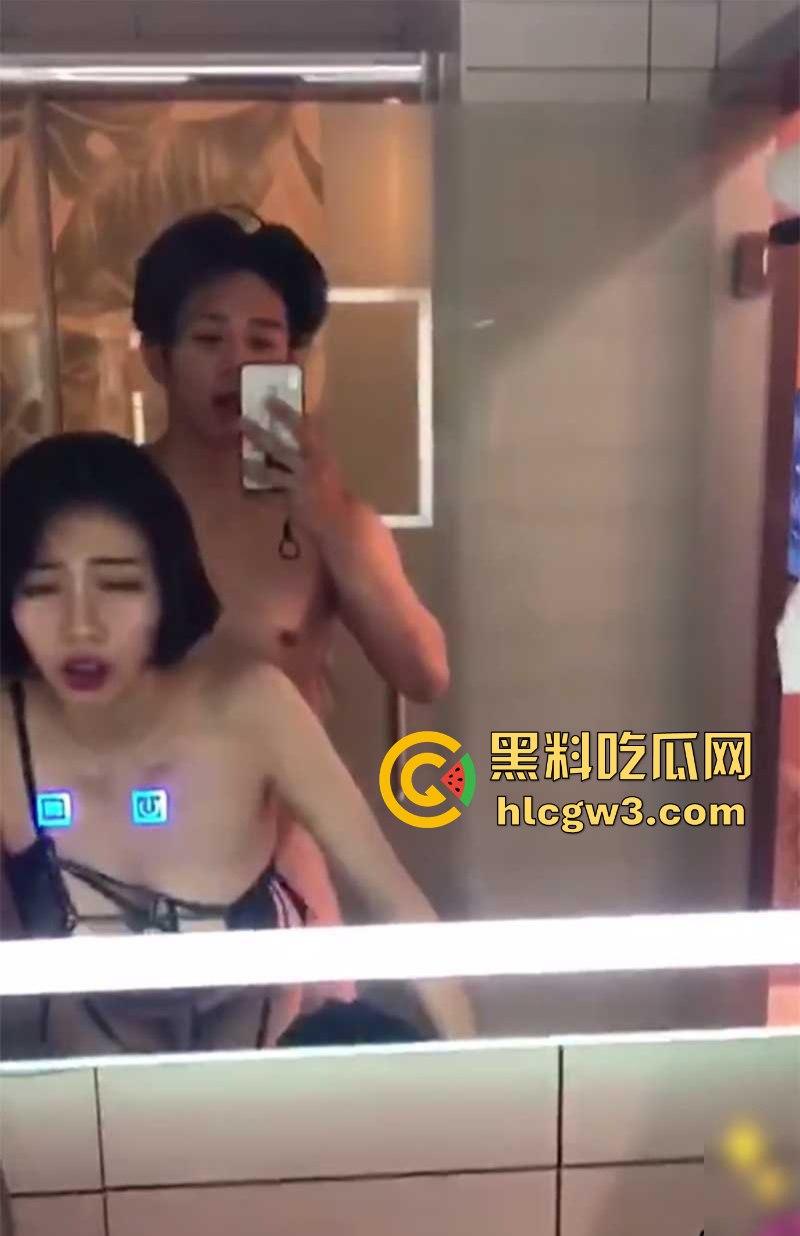 白富美前女友操作太绝 跟男模嗨出孩子，分手半年找前任接盘，还敢要求孩子随小仙女姓，这就是接球入赘？-15