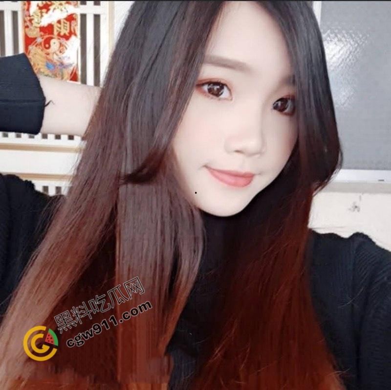 湖南36D豪乳嫩妹【谭郡】淫荡约炮流出!浴缸中粉嫩馒头穴被狠狠爆操,淫水四溅,雪臀乱颤-4