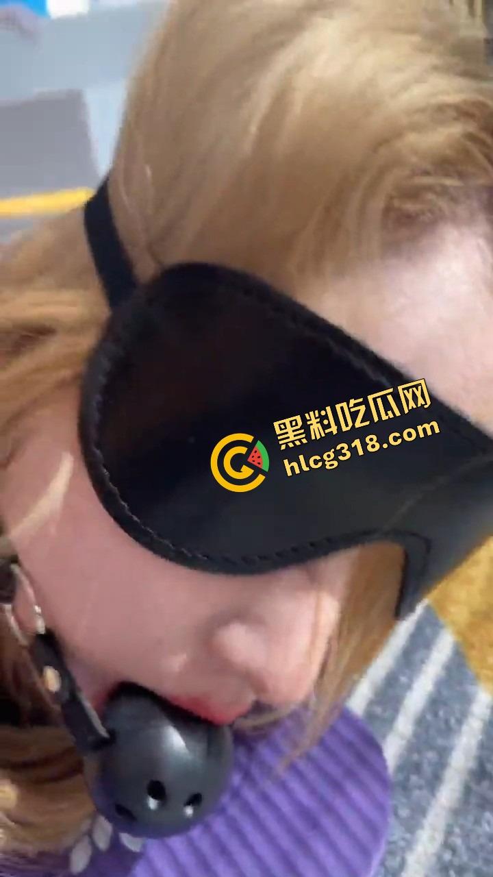 武汉瓜友线下约到专业M小母狗,见面装备齐全调教一顿玩,照片比视频更带感,真会玩的女的全在圈里!-12