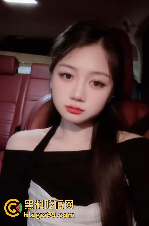 江西精神小妹【萍果】跑路怀化,家里闹翻后混迹酒吧,夜夜夜店蹦迪嗨爆,没钱就开私播抠逼赚快钱,互联网卖逼!-12