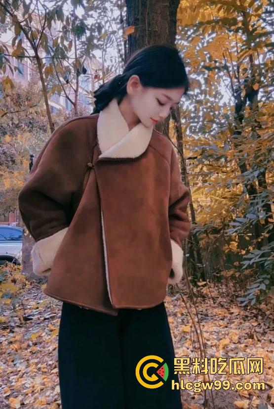 江西精神小妹【萍果】跑路怀化,家里闹翻后混迹酒吧,夜夜夜店蹦迪嗨爆,没钱就开私播抠逼赚快钱,互联网卖逼!-14