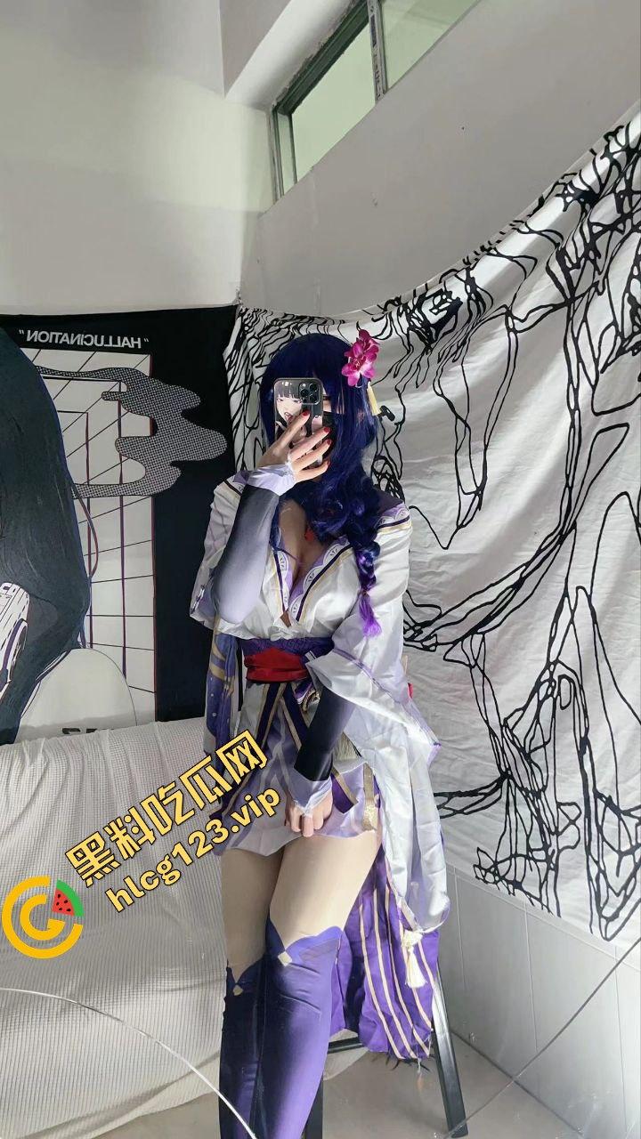 推特反差福利姬【你的kk】10月最新写真泄出，炮机狂插紧致小穴，白浆喷得满屏！-19