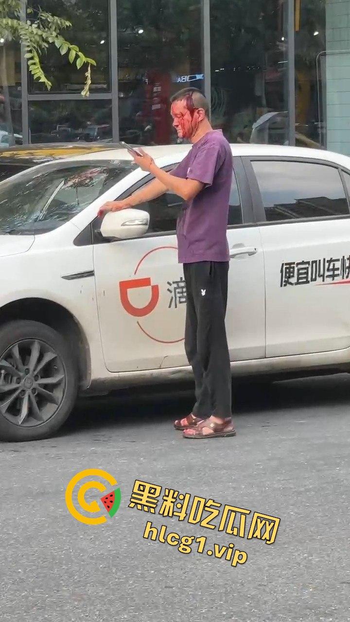 女子因价格争执叫来老公,掏出扳手开瓢,赔偿金额够买辆新车!-1