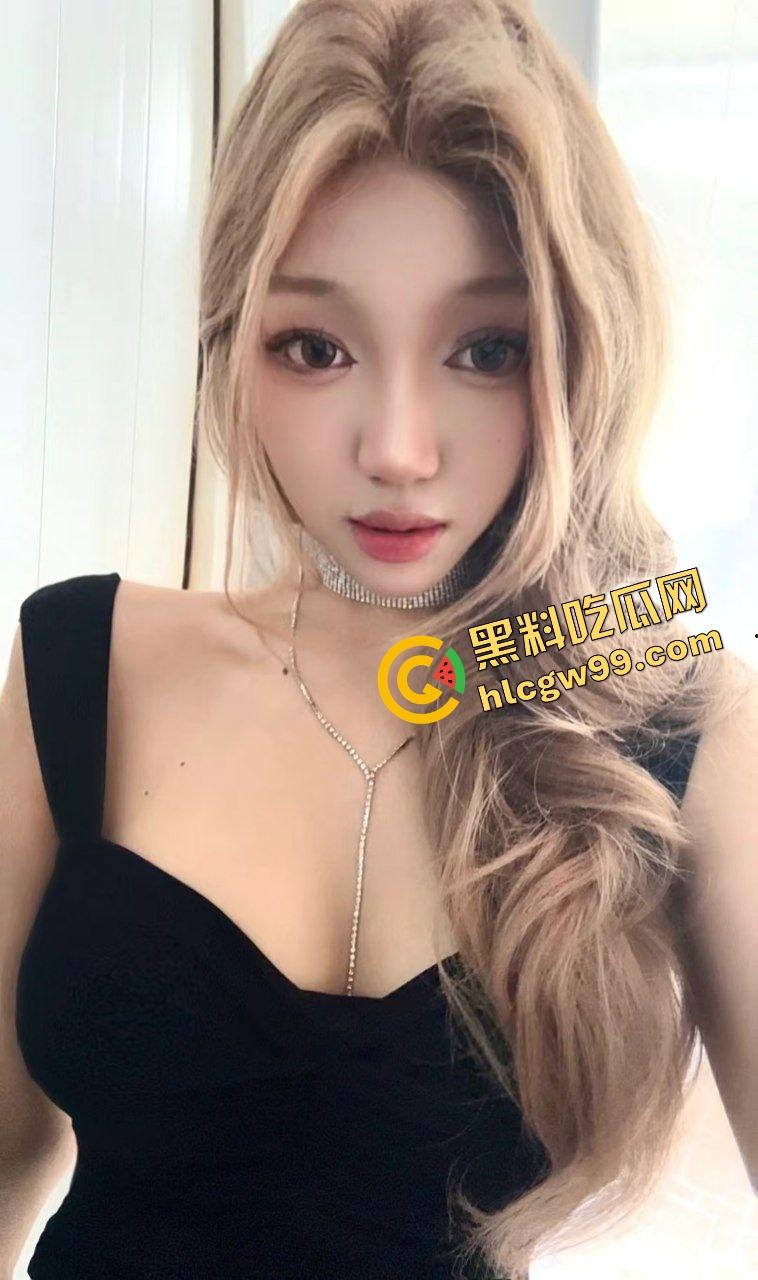 山西太原极品身材反差婊【沈怡】精装朋友圈擦边勾引,约炮大哥全裸后入插逼!独家曝光流出!-4