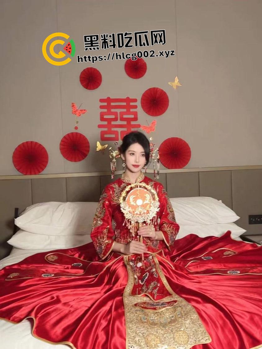 B站up主【利世insane】开盒!禁欲系的御姐婚礼上被迫中出射满 你的新娘我的性欲处理马桶-4