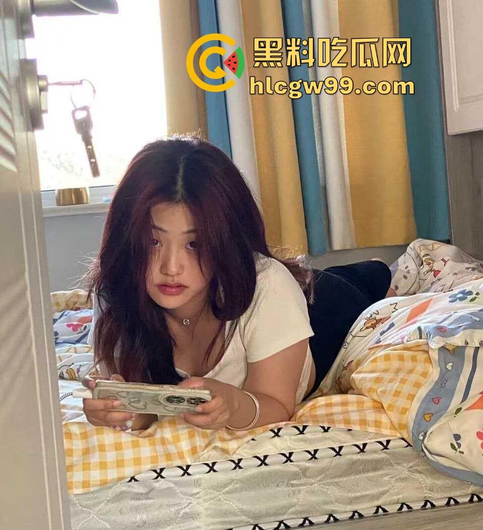 瓜友投稿！来自王者荣耀的爱情，面基河北邢台微胖女大【李怡芯】 见面后直接酒店开房猛猛肏。-2