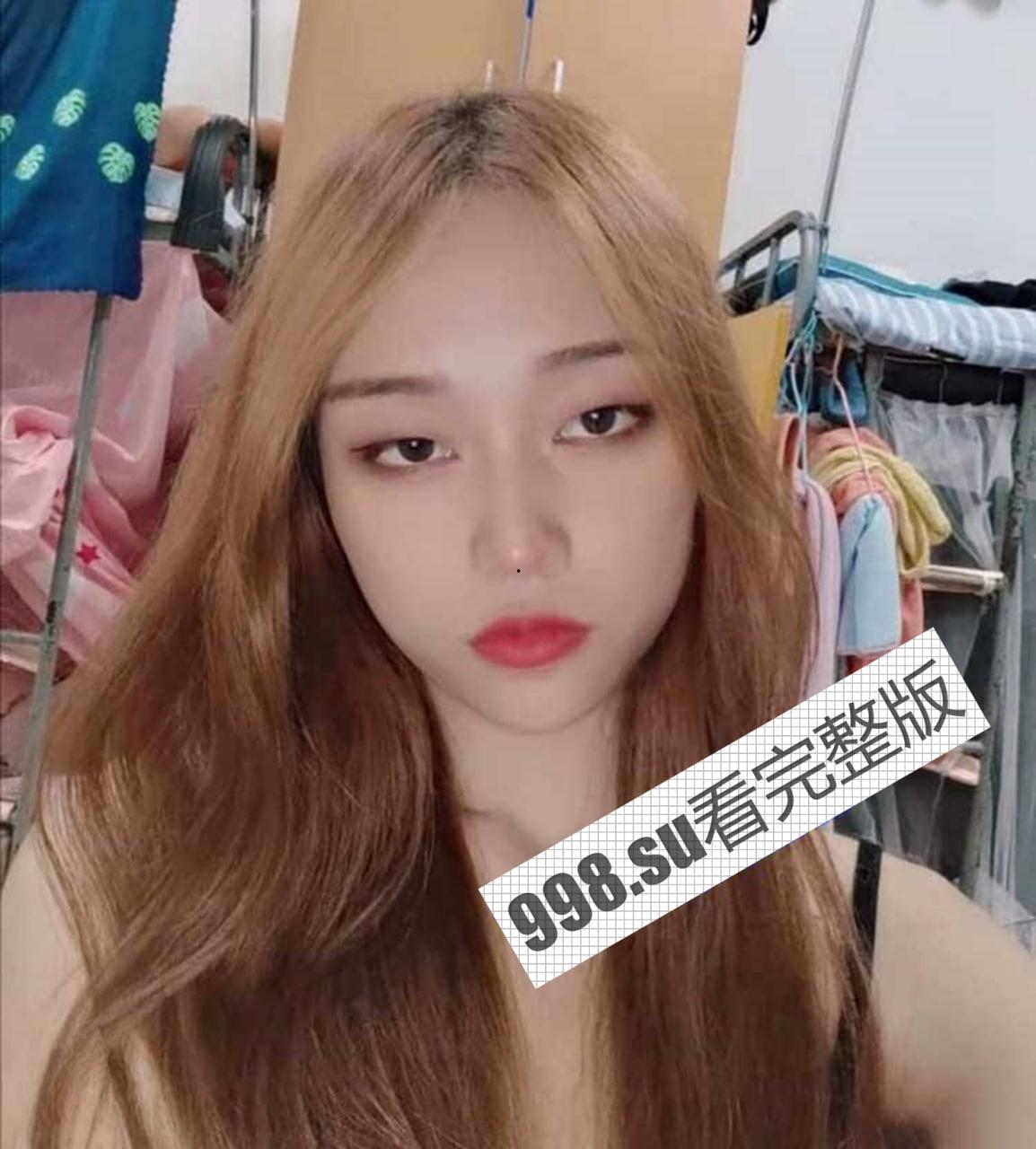 网盘泄密！贵州医科大 高楚洁 和男友啪啪视频流出 后入骑乘丰满肥臀-5